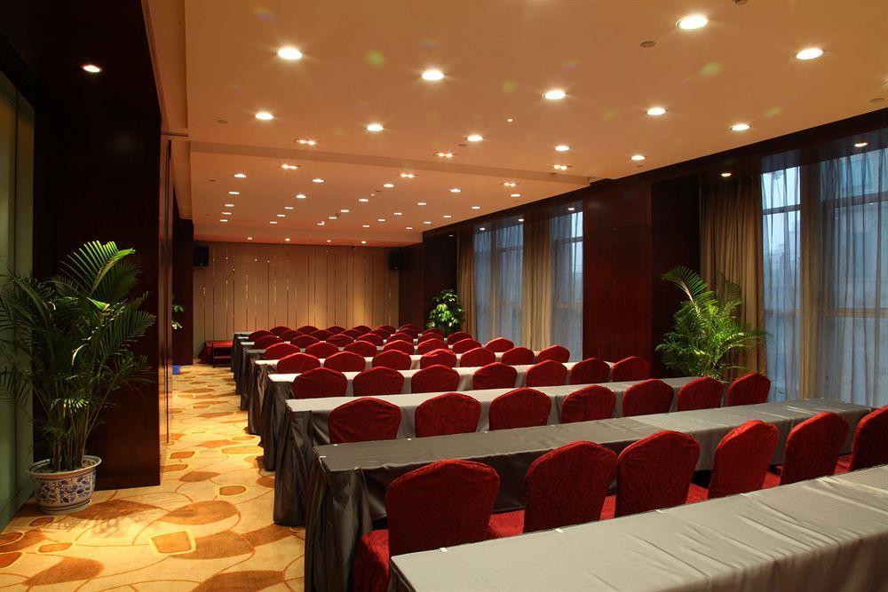Lia! Chengdu Hotel Kültér fotó