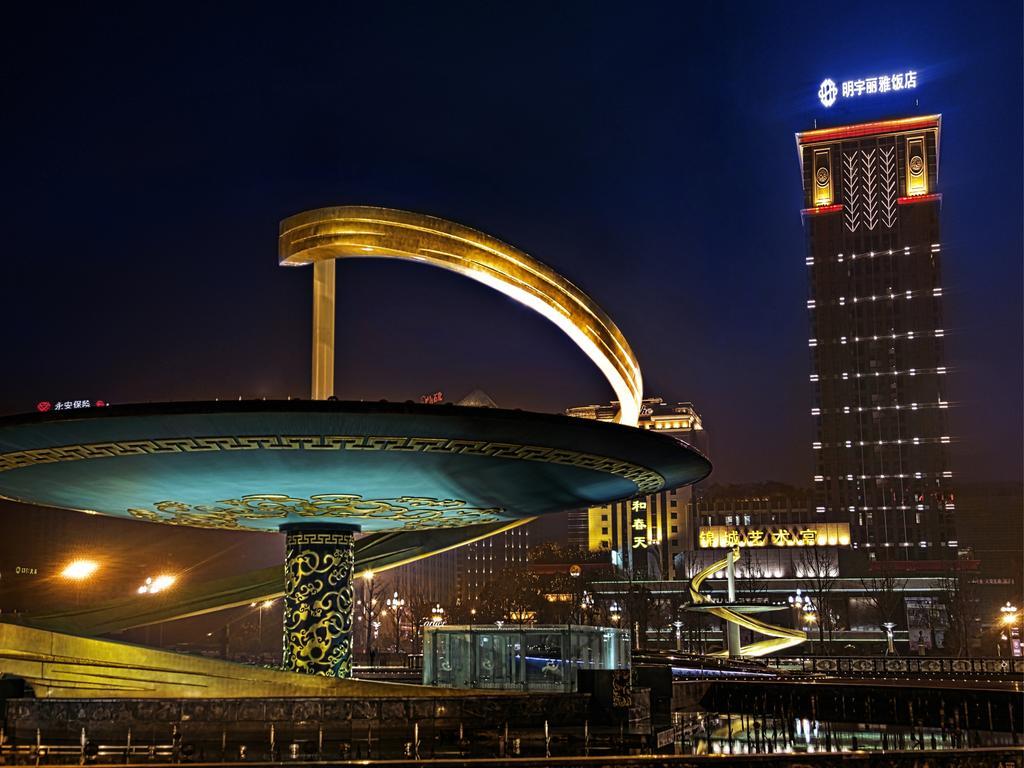 Lia! Chengdu Hotel Kültér fotó