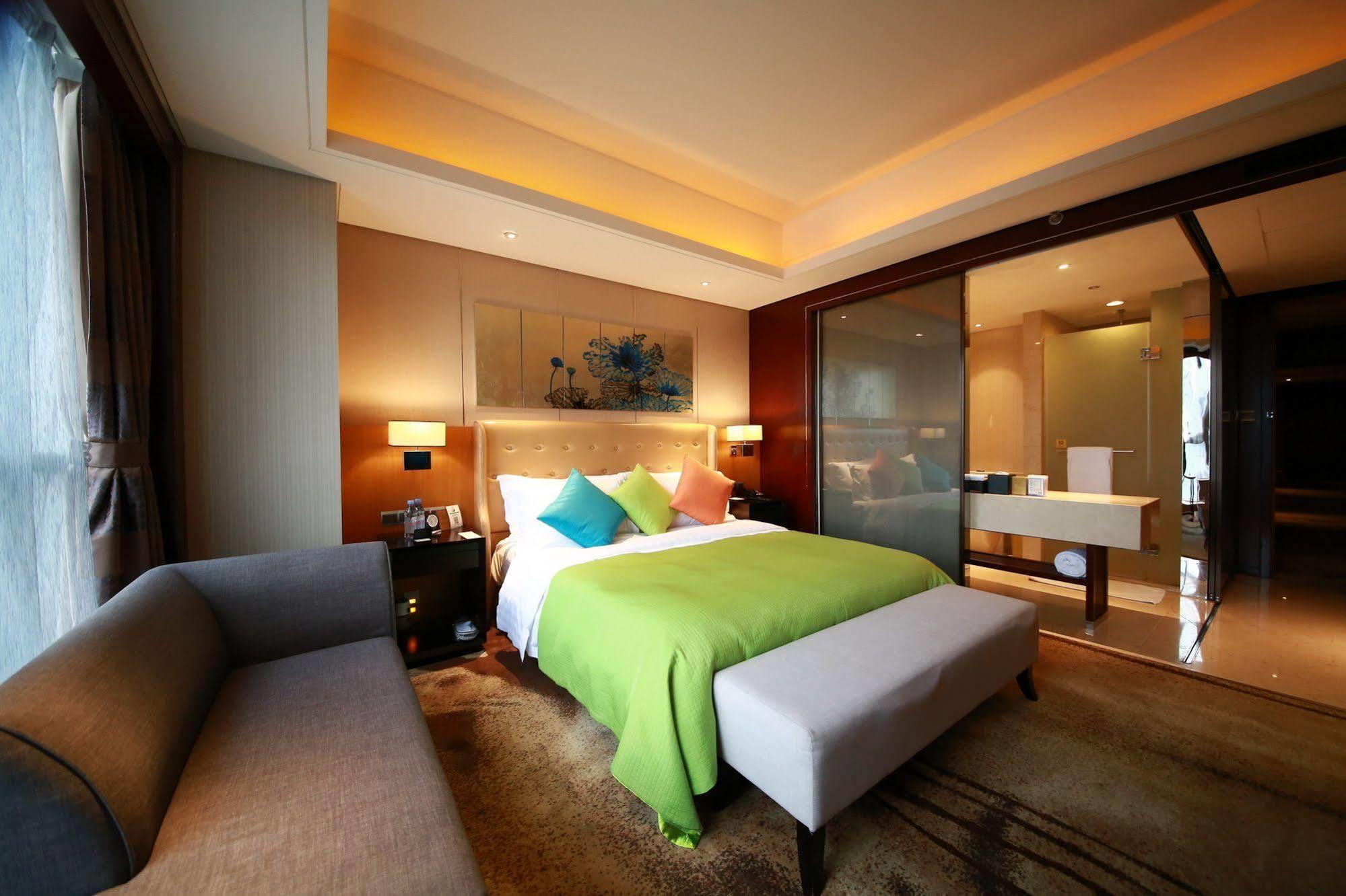 Lia! Chengdu Hotel Kültér fotó