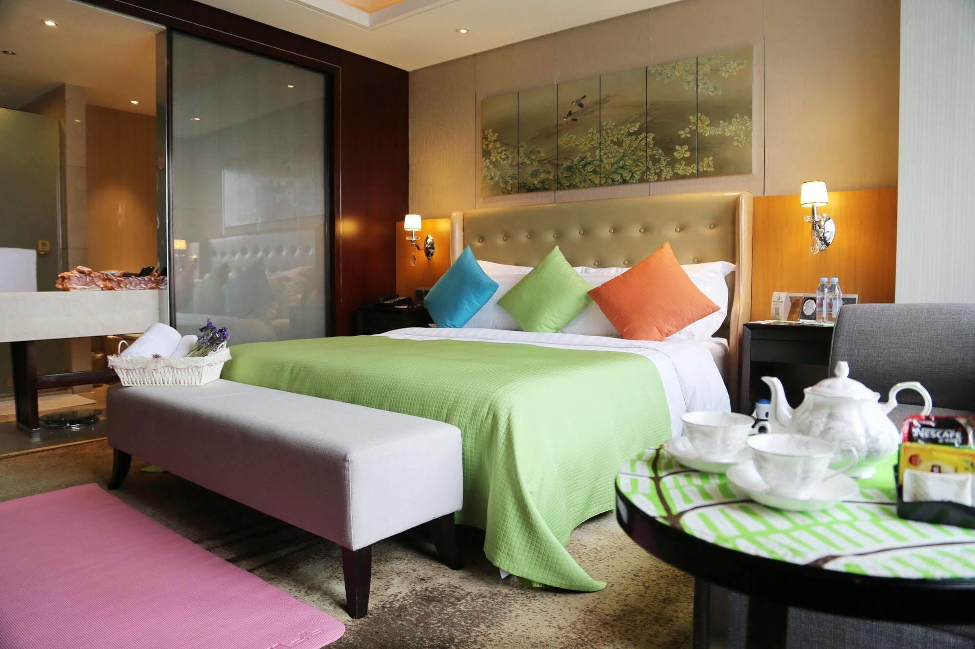 Lia! Chengdu Hotel Kültér fotó