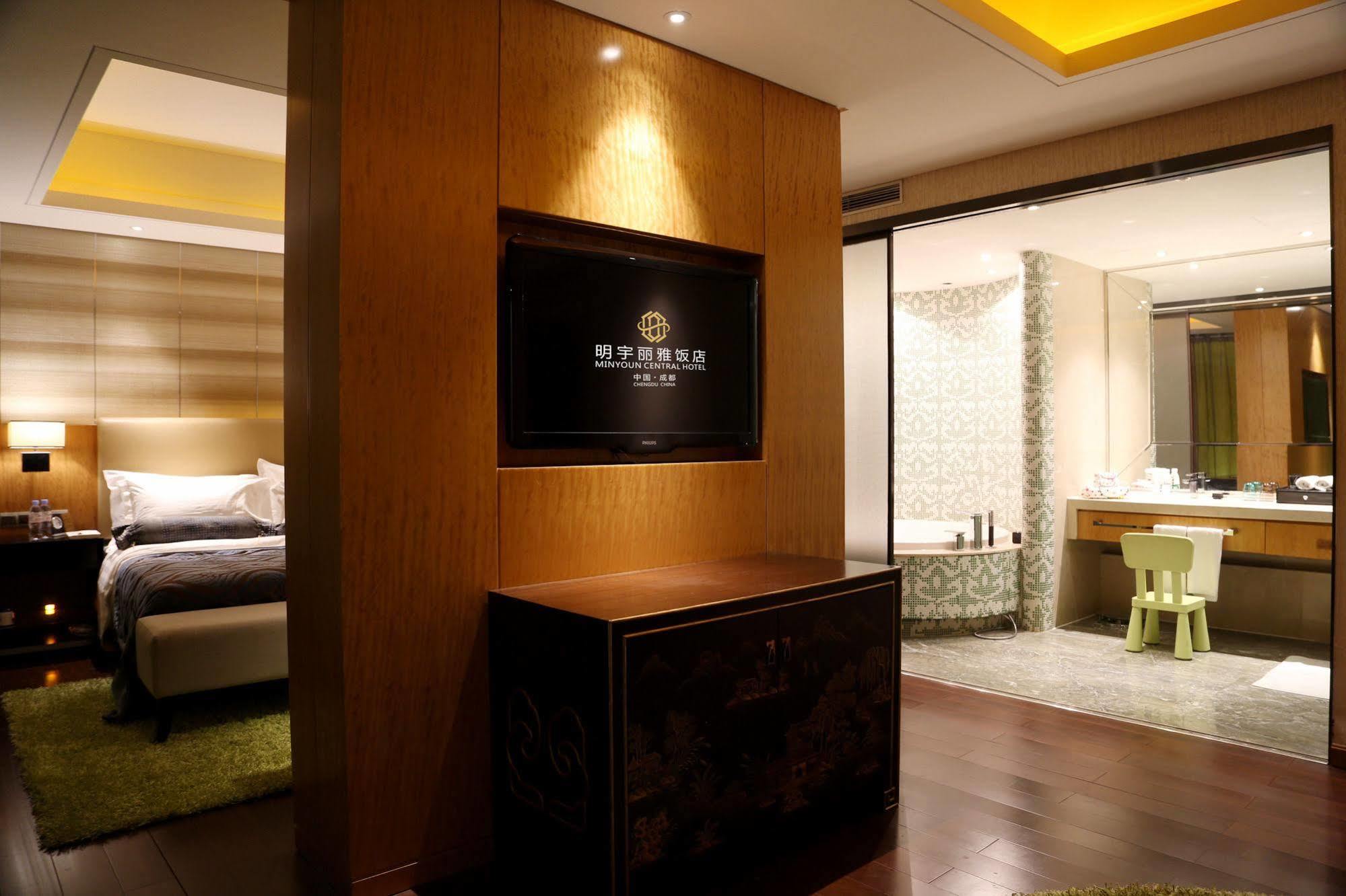 Lia! Chengdu Hotel Kültér fotó