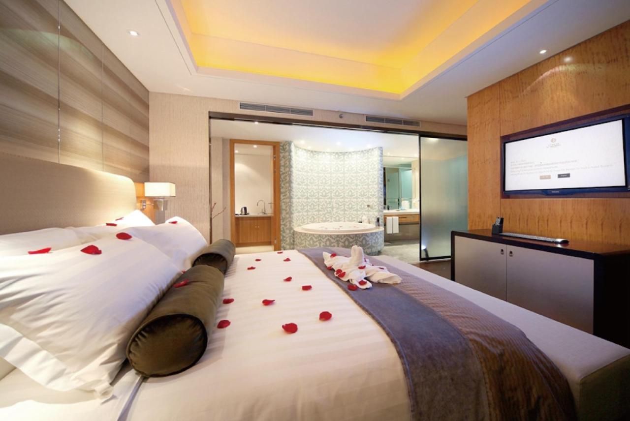 Lia! Chengdu Hotel Kültér fotó