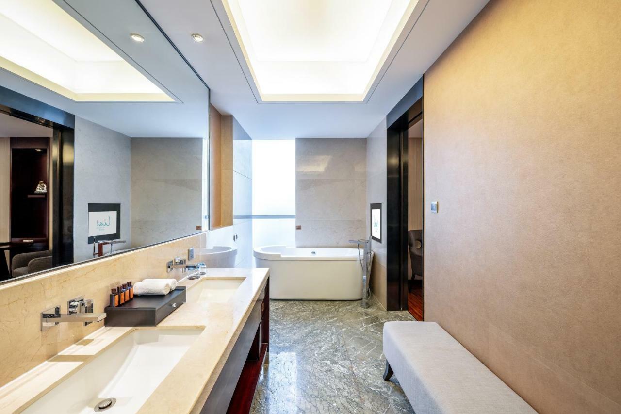 Lia! Chengdu Hotel Kültér fotó